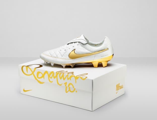 Nike Tiempo Touch Of Gold An R10 Tribute