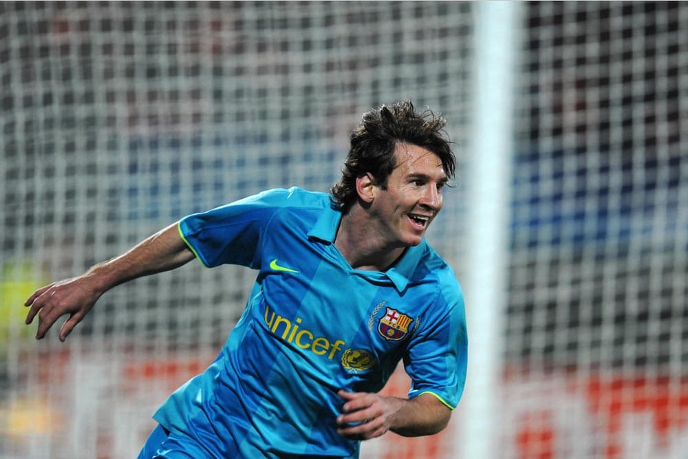 Lionel Messi scores for FC Barcelona in 2008