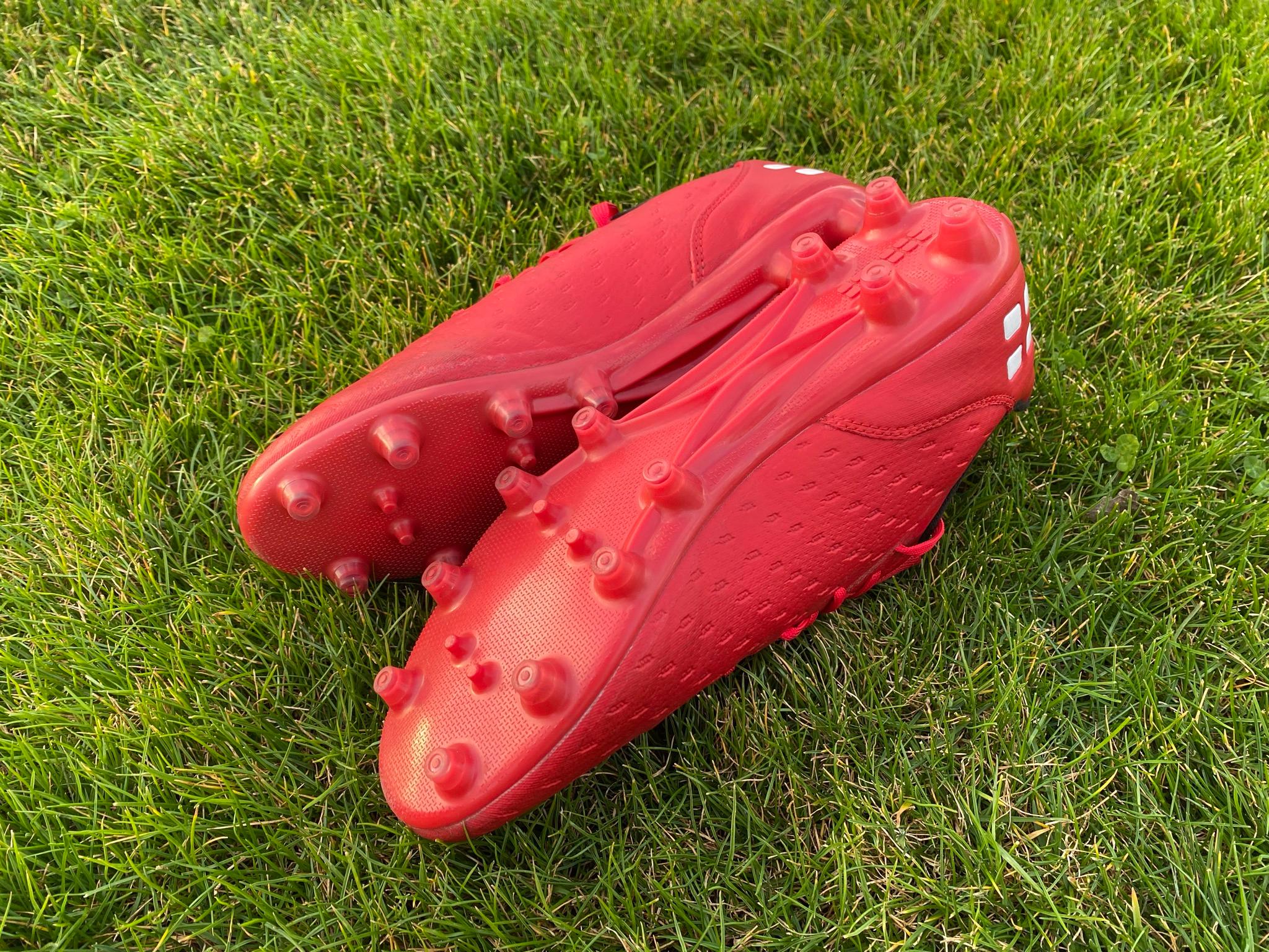TRU Tenaci Tech Review | SOCCER.COM