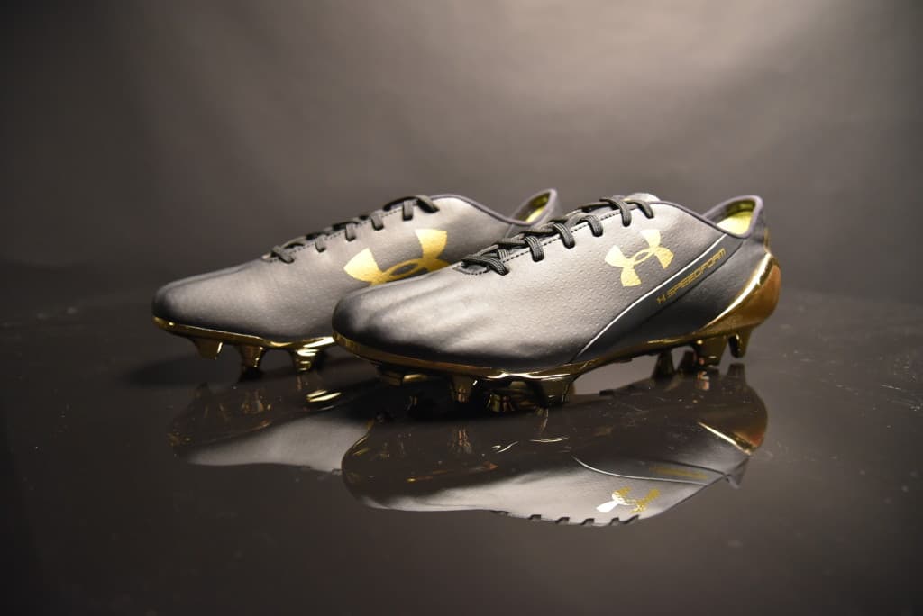 Under Armour Creates Special Speedform For Memphis Depay