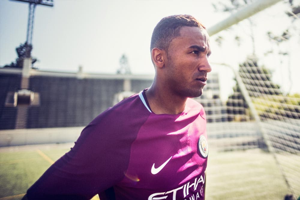2017-18 Nike Manchester City away jersey with Danilo