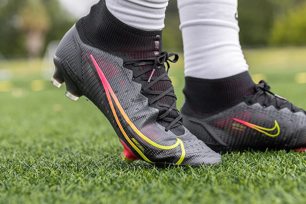Mercurial Tech | SOCCER.COM