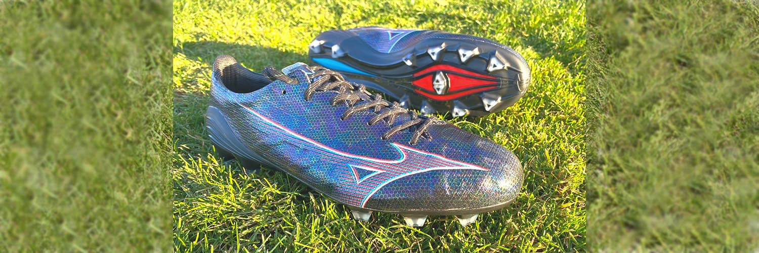 Mizuno Alpha Japan FG Pro Soccer Cleat Review | SOCCER.COM