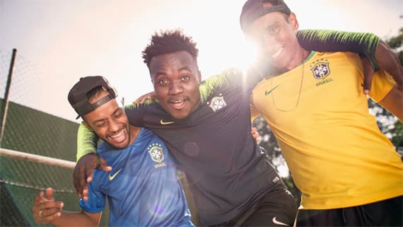Nike Brazil Neymar Jr. Home Jersey 22/23 w/ World Cup 2022 Patches (Dynamic Yellow/Paramount Blue) Size XXL