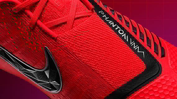 Nike Phantom Vision Academy Dynamic Fit SG Football
