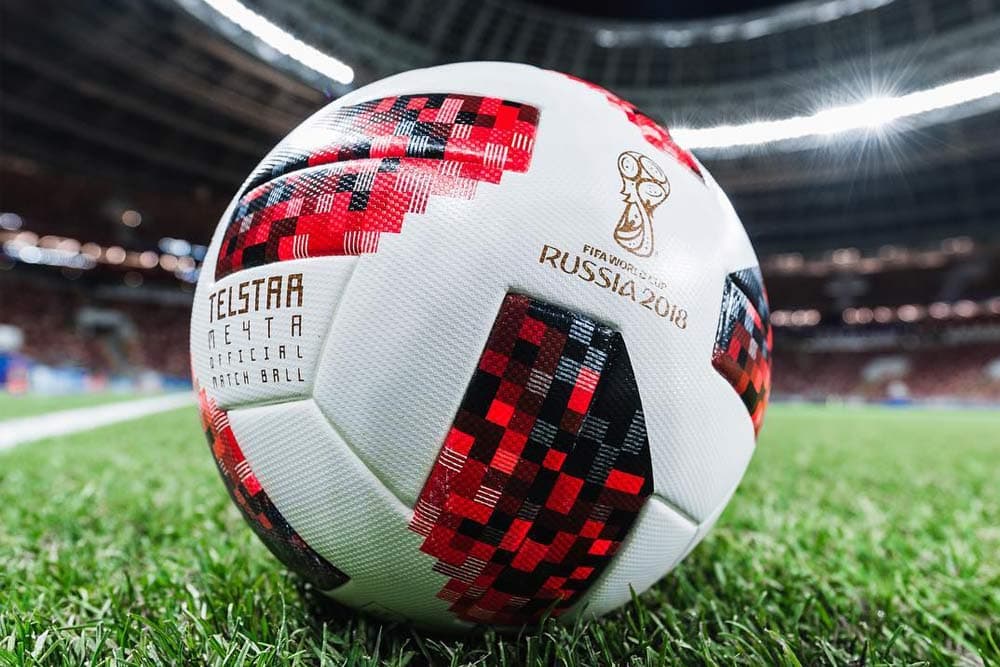 adidas Telstar 18 Mechta World Cup knockout round ball
