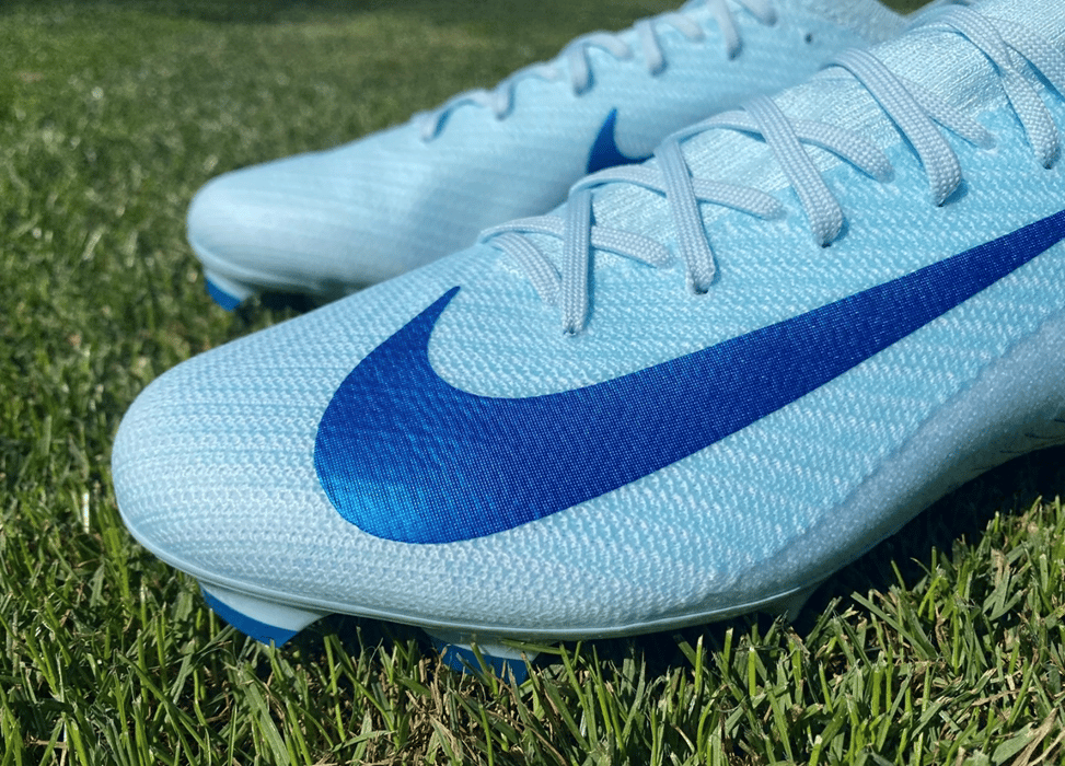 Nike Mercurial Vapor 16 Pro Soccer Cleat Review | SOCCER.COM