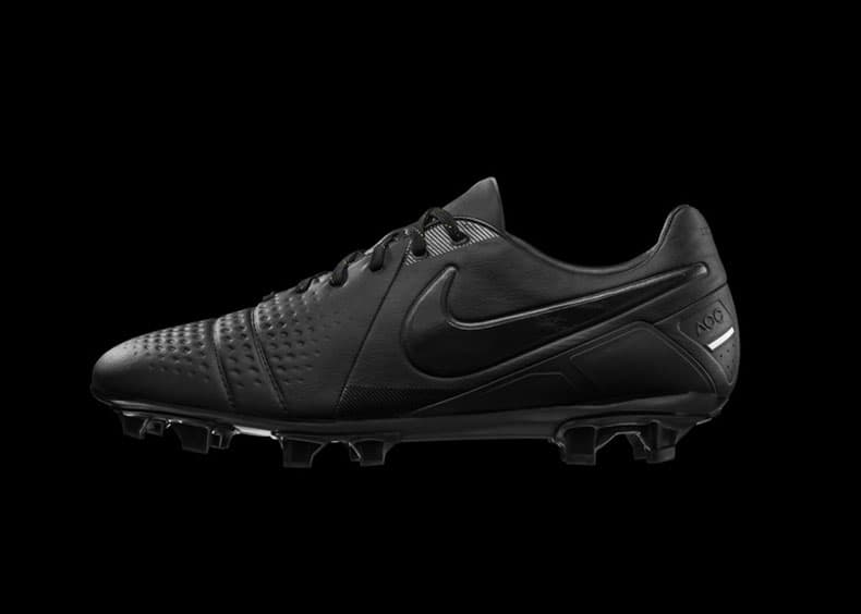 nike ctr 300