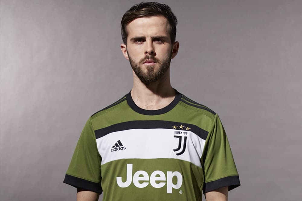 2017-18 adidas Juventus third jersey