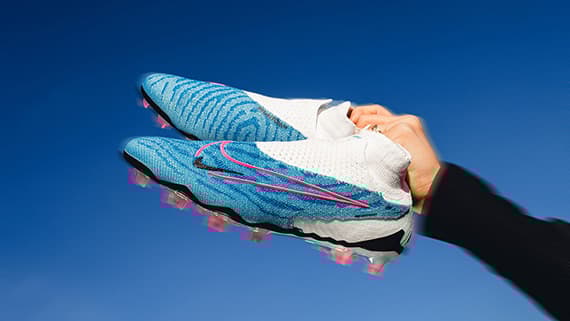 soccer.com nike