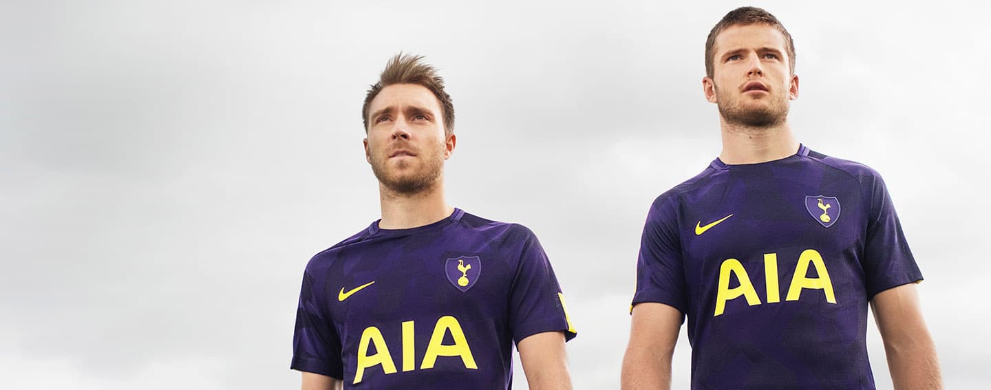 welvaart fiets Elke week Nike launches new 2017-18 Tottenham Hotspur third kit | SOCCER.COM