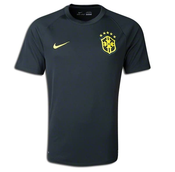 【希少】ブラジル代表 2014 オーセンティックMade in Brazil Brazil's 2014 third, a kit for the faithful
