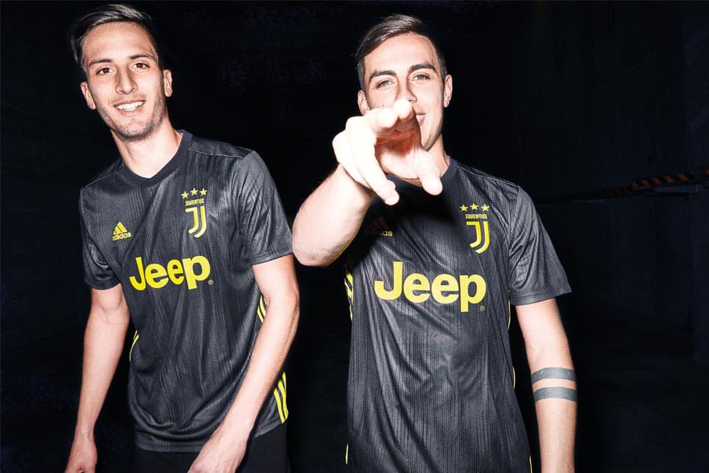 2018 19 Adidas Juventus Third Jersey Debuts
