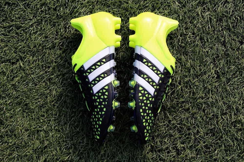 Soccer Com Complete History Of The Adidas Soccer Predator Soccer