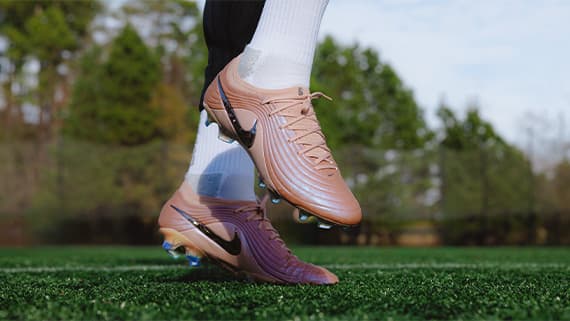 Nike Tiempo Maestro Elite SE FG Firm Ground Soccer Cleat - Metallic Red Bronze/Metallic Rose Gold