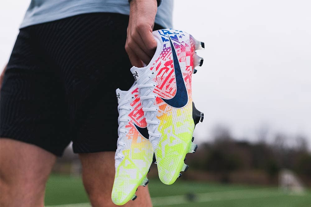 2020 Neymar Cleats Review Nike Mercurial Jogo Prismatico