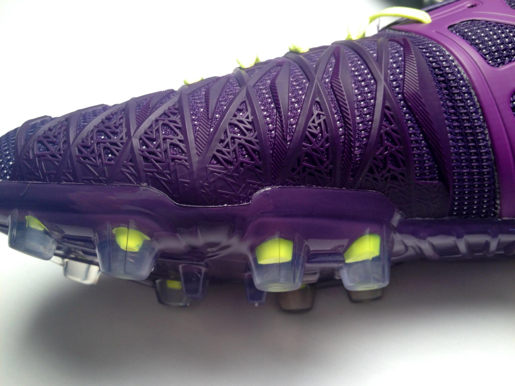 Umbro UX-1 Concept HG Review