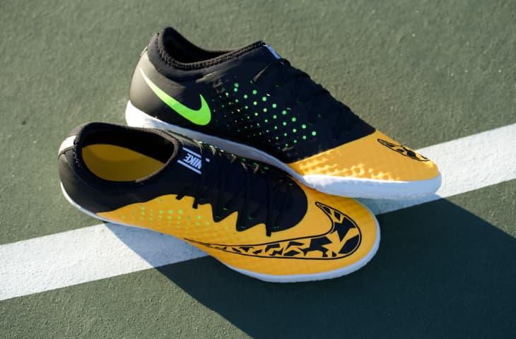 Nike 8979 deals