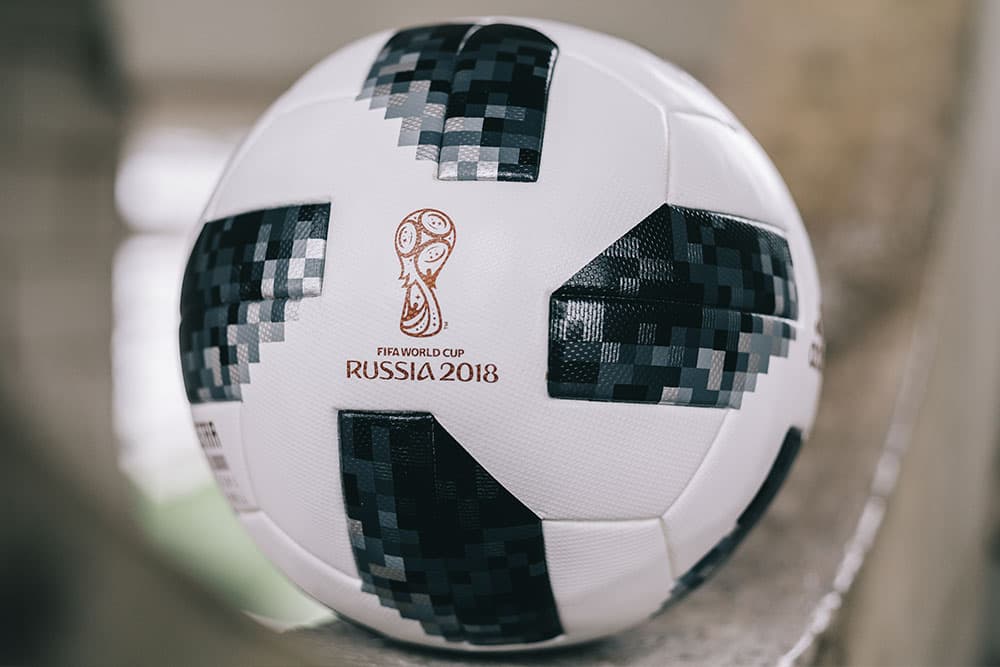 Soccer Com Play Test Review Of The Adidas Telstar 18 Official Fifa 2018 Russia World Cup Match Ball