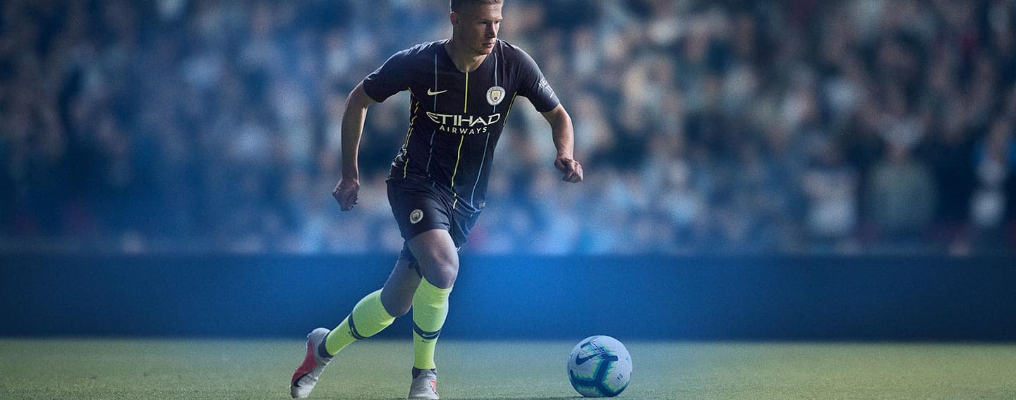 Manchester City Away 18-19 | SOCCER.COM