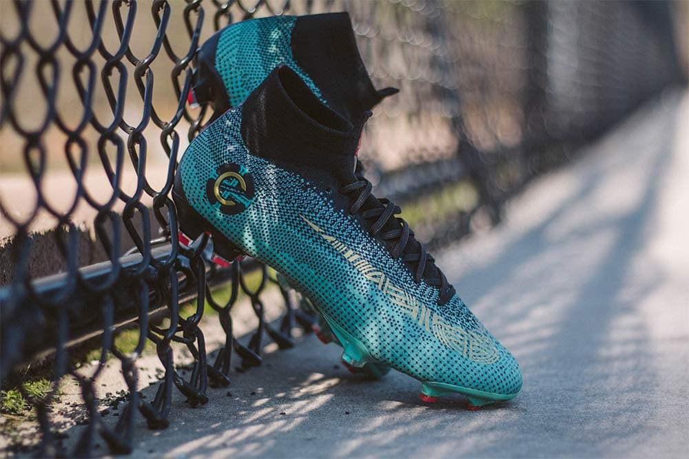 Born Leader: Nike CR7 6 Mercurial Superfly | SOCCER.COM